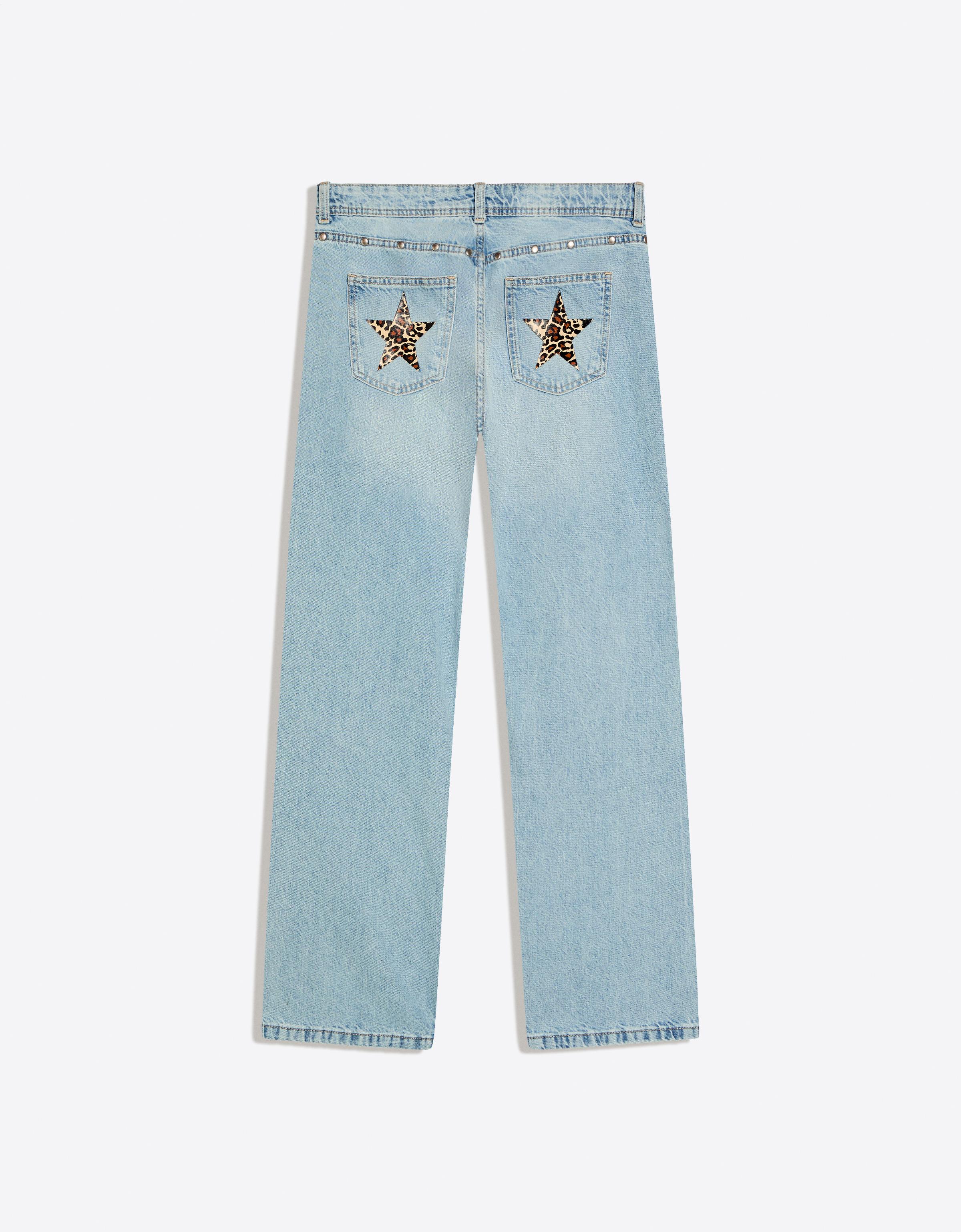 Baggy jeans with star studs