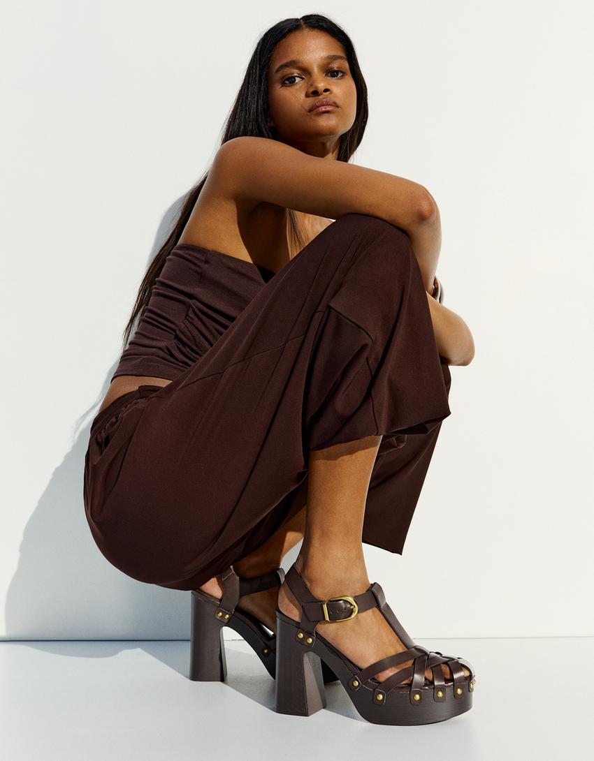 Sandali con tacco-Marrone