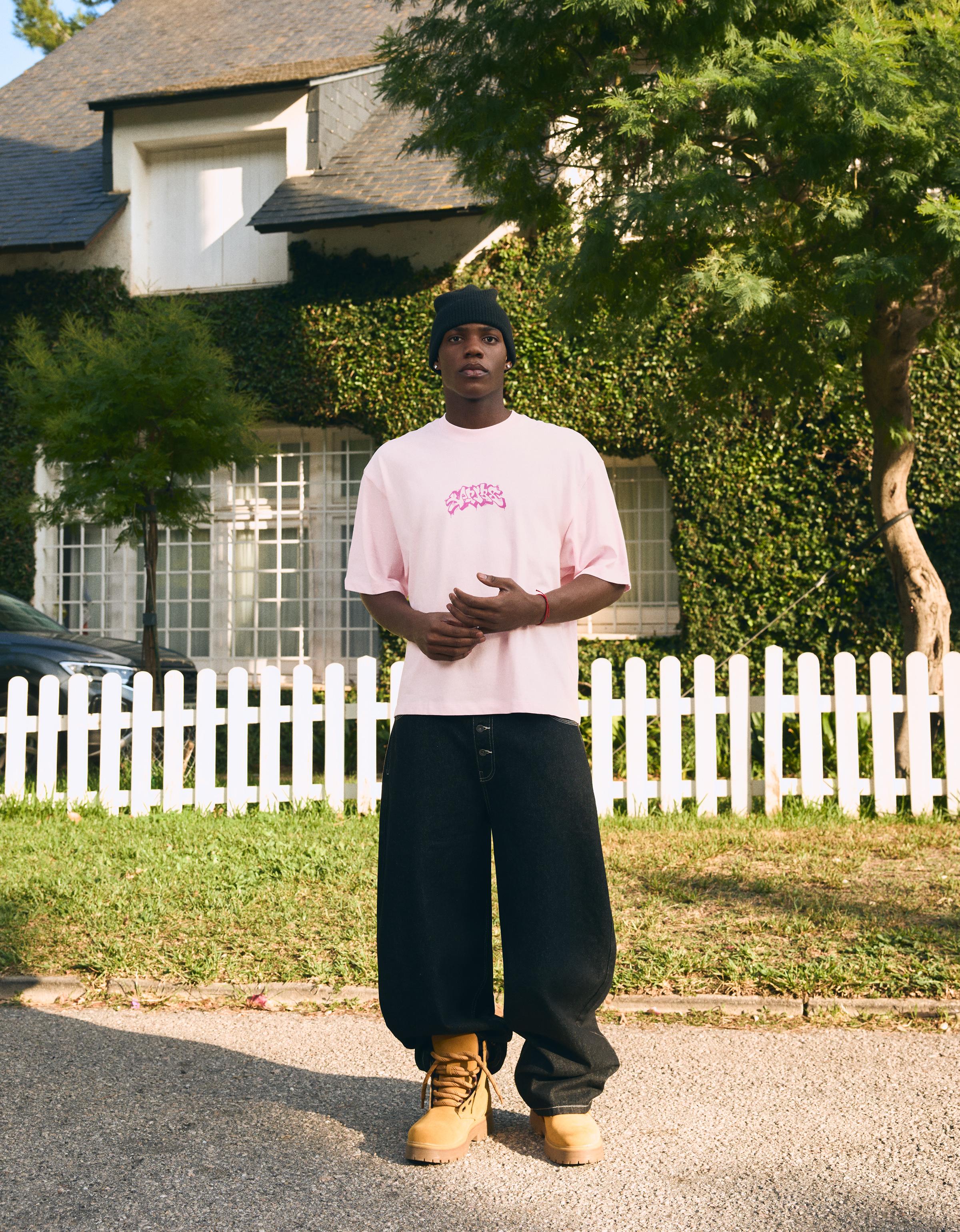 Bershka T-Shirt Mit Kurzen Ärmeln Und Print Herren L Rosa