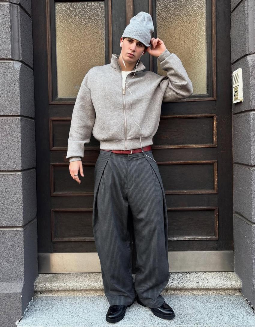 Pantalón superbaggy raya diplomática-Gris