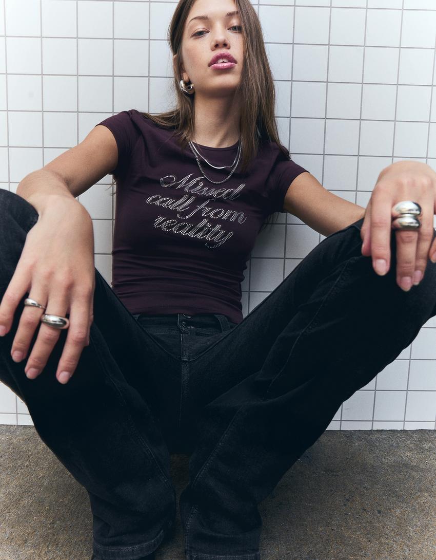 Short sleeve rhinestone T-shirt-Burgundy-0