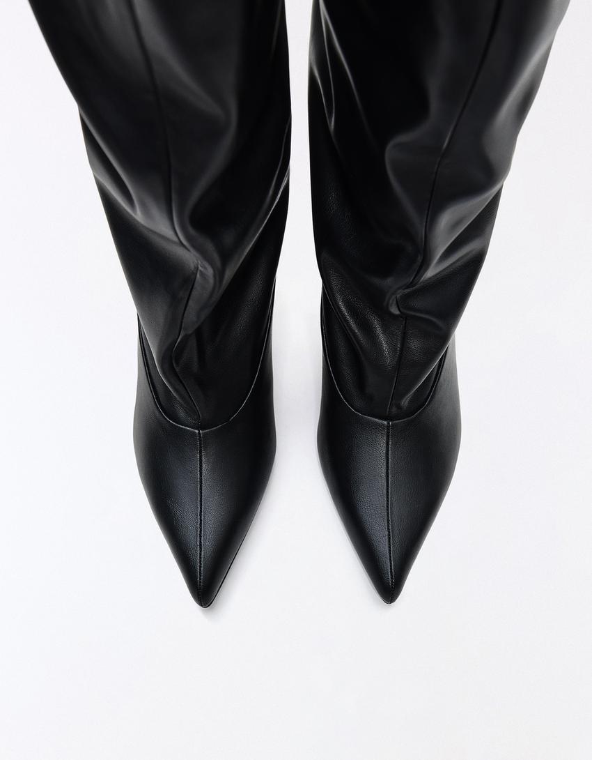 BOTA TACÓN SLOUCHY AJUSTABLE-Negro