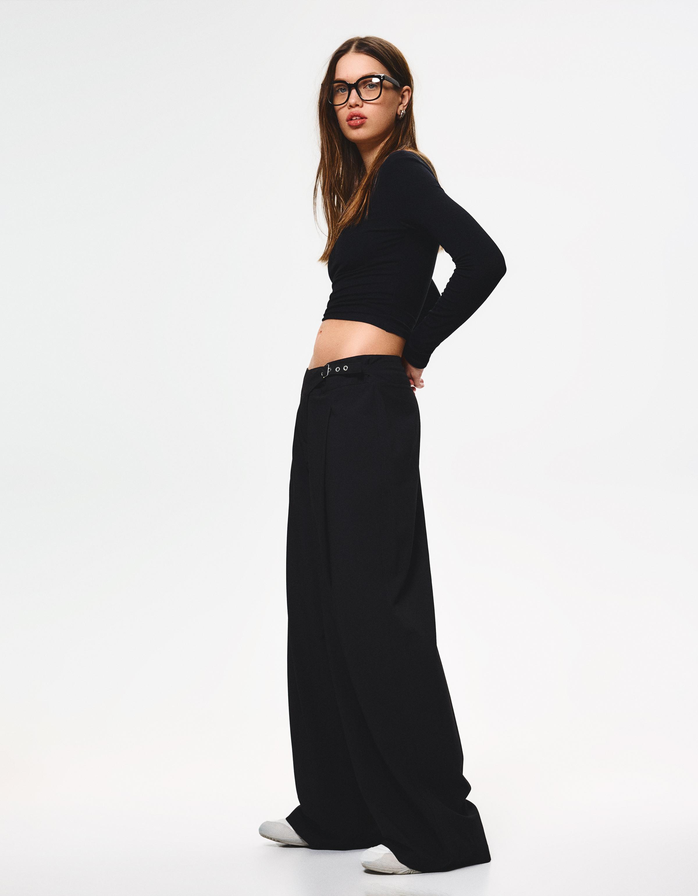 Bershka Bundfaltenhose Mit Schnalle Damen 32 Schwarz