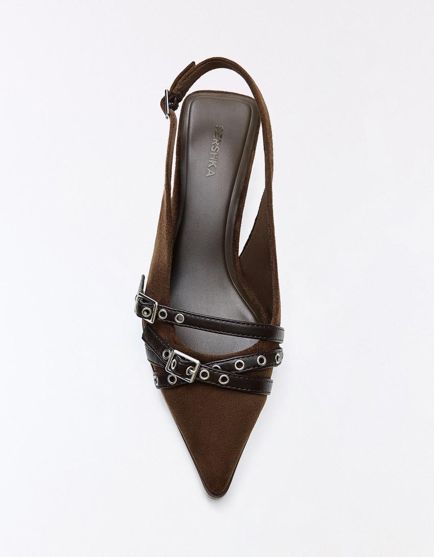 Escarpins à talon kitten heel ouverts à boucles-Marron