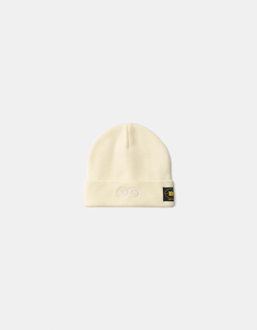 Beanie bordado-Crudo