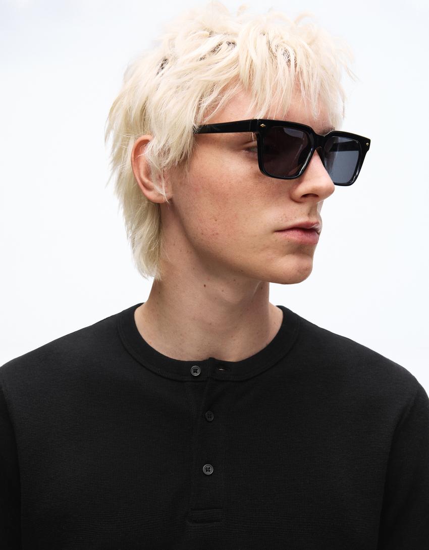 Majica kratkih rukava mrežaste teksture sa panaderom-Crna