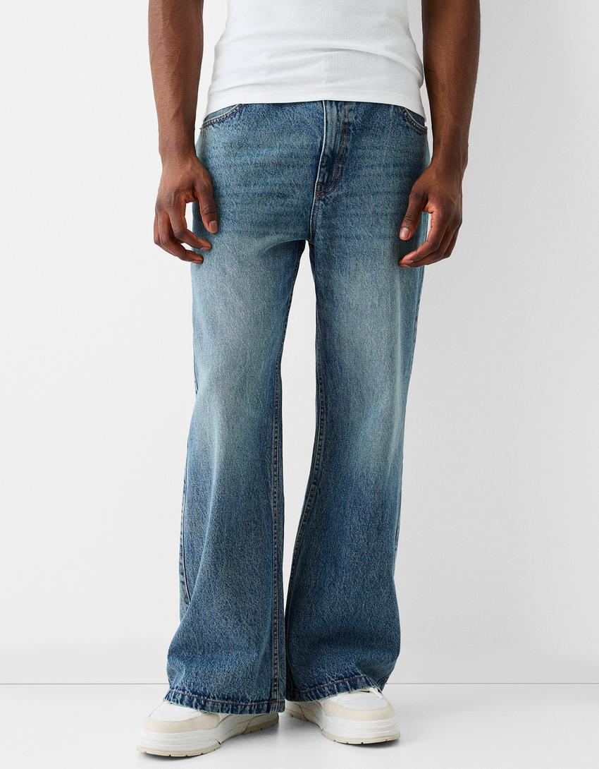 Baggy flare jeans-Washed out blue