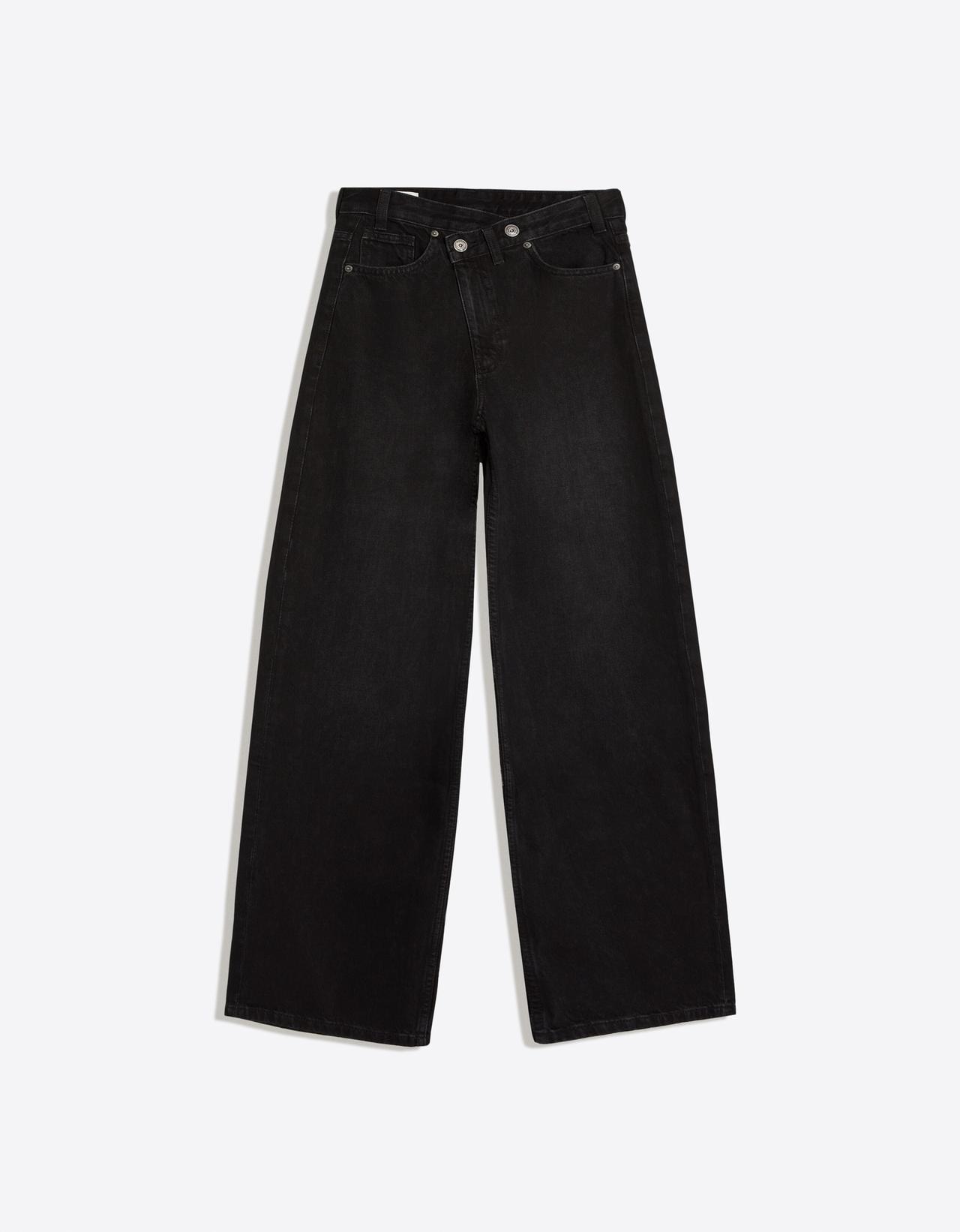 Crossover waist wide-leg jeans — Black
