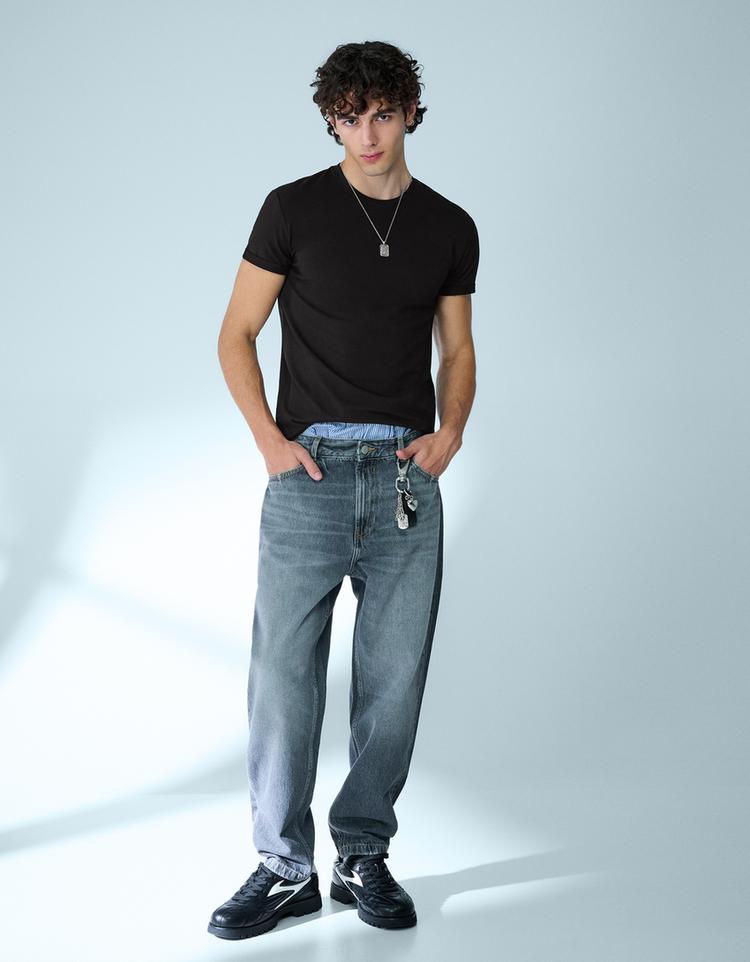 Kısa kollu katlamalı tişört