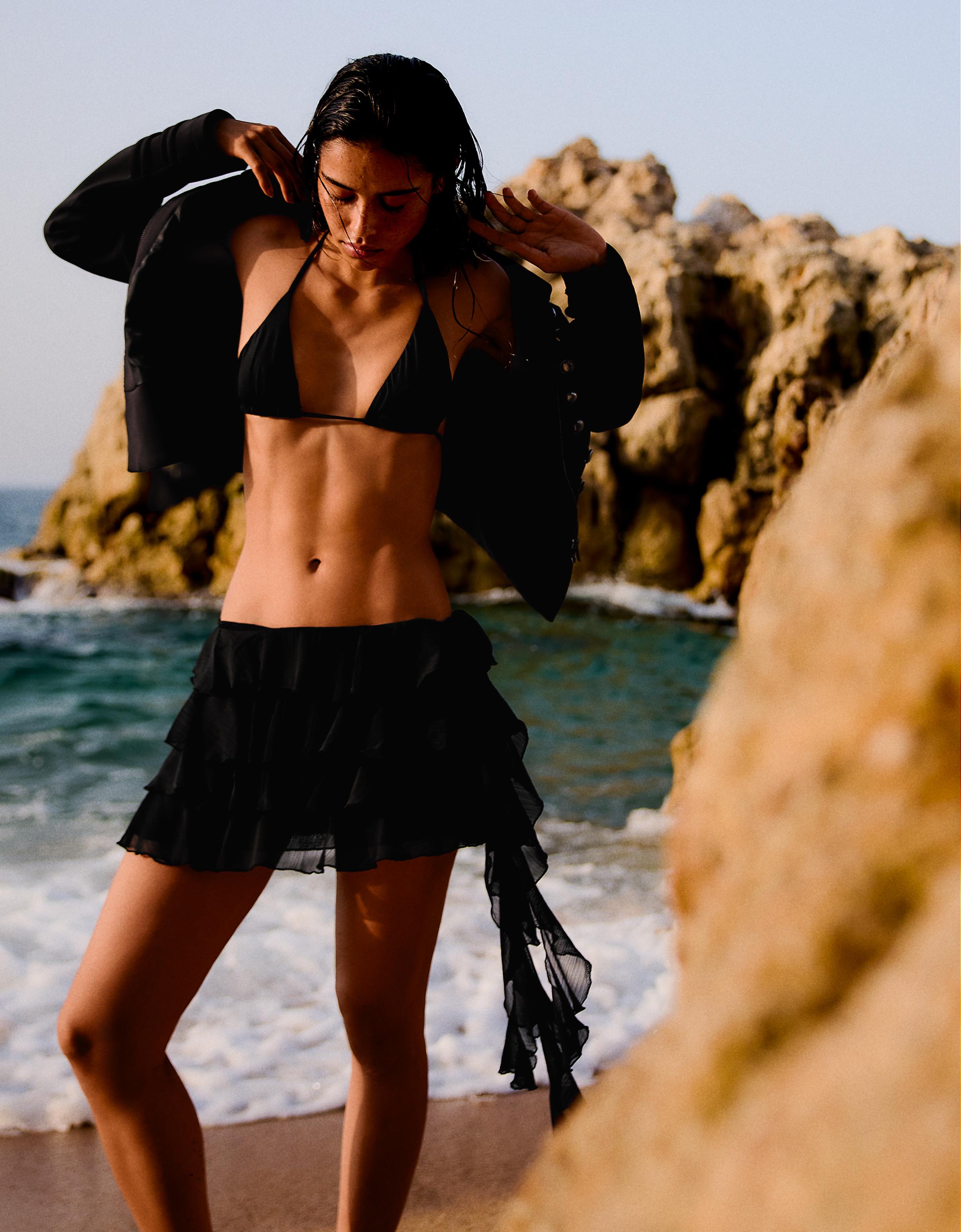 Frill mini skirt — Black