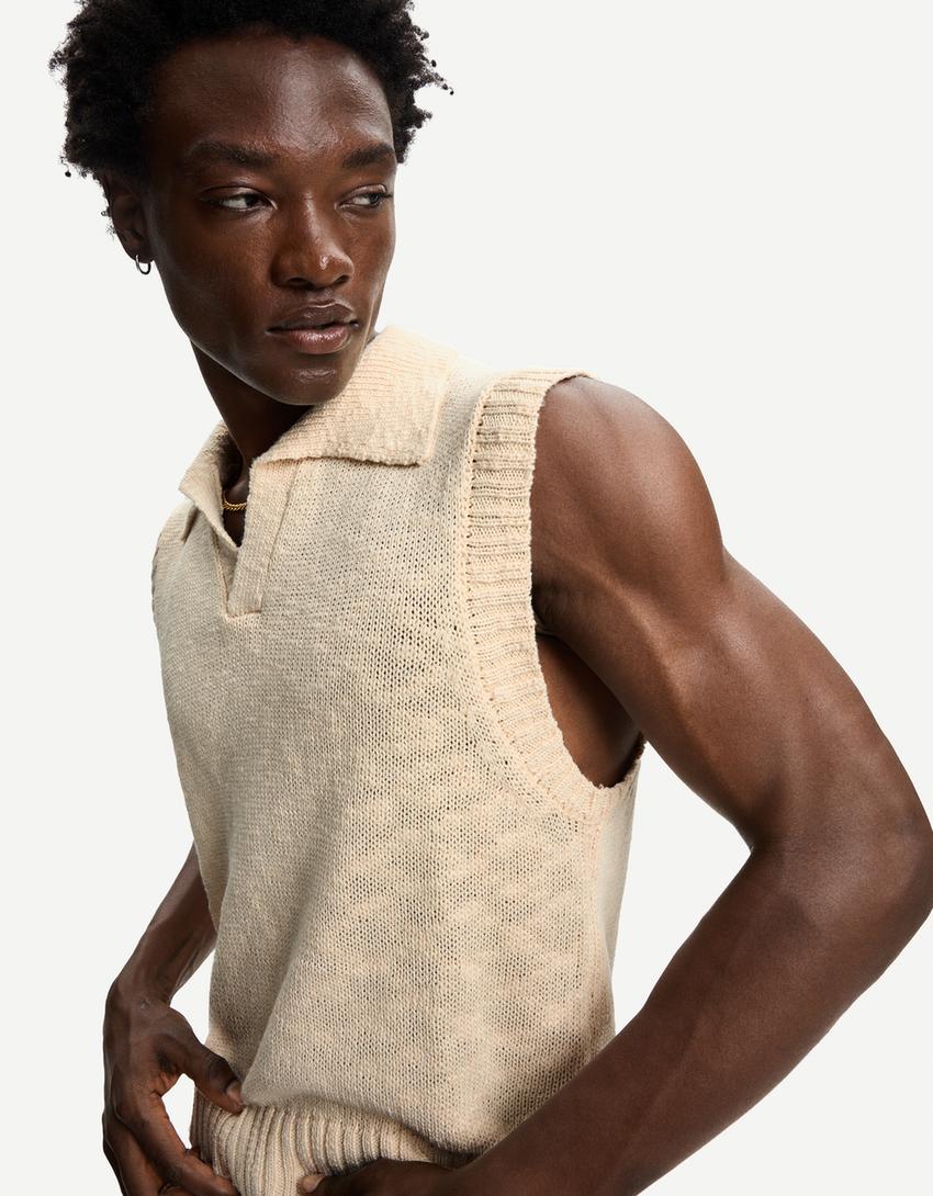 Rustic polo collar vest-Sand