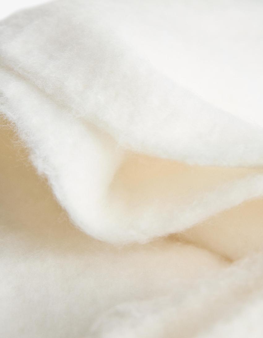 Solid-coloured scarf-Cream