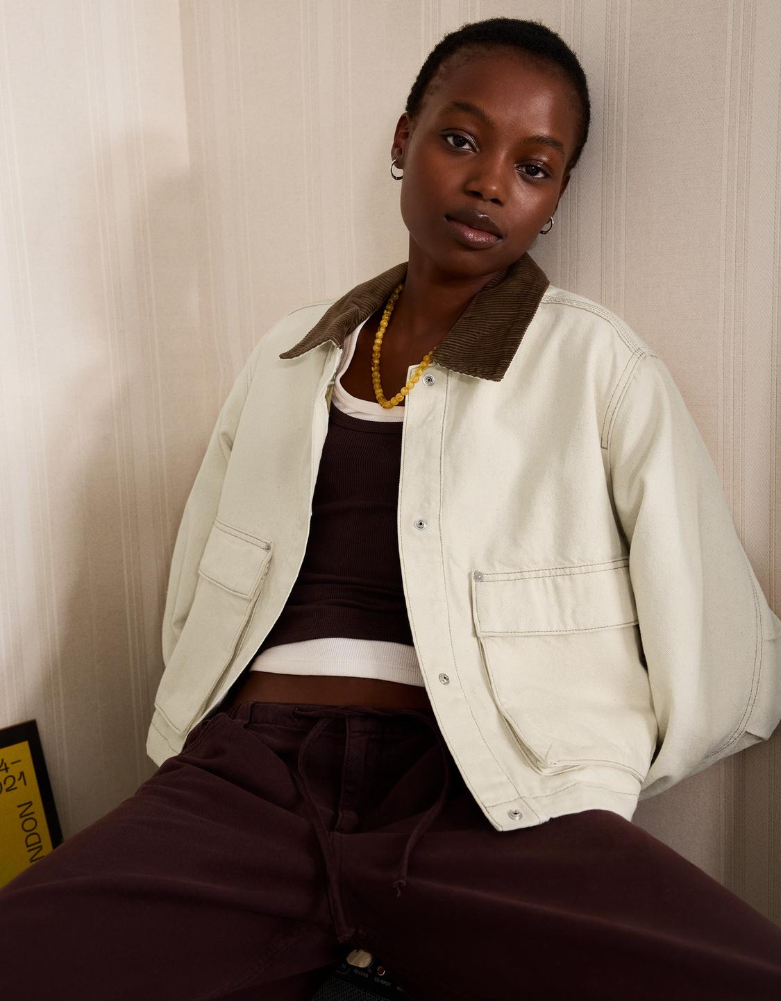Jacket with corduroy collar