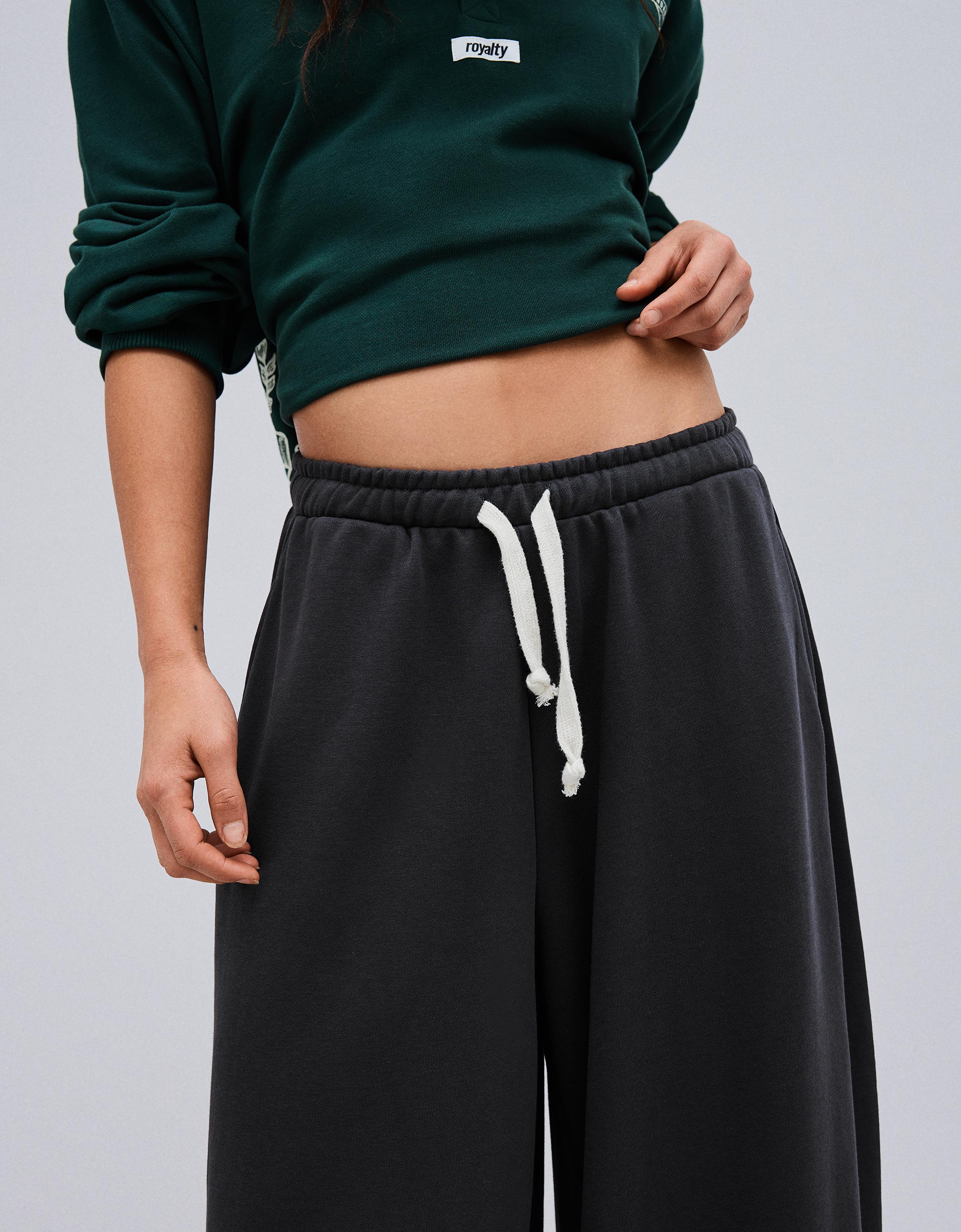 Balloon fit plush dancer trousers — Grey