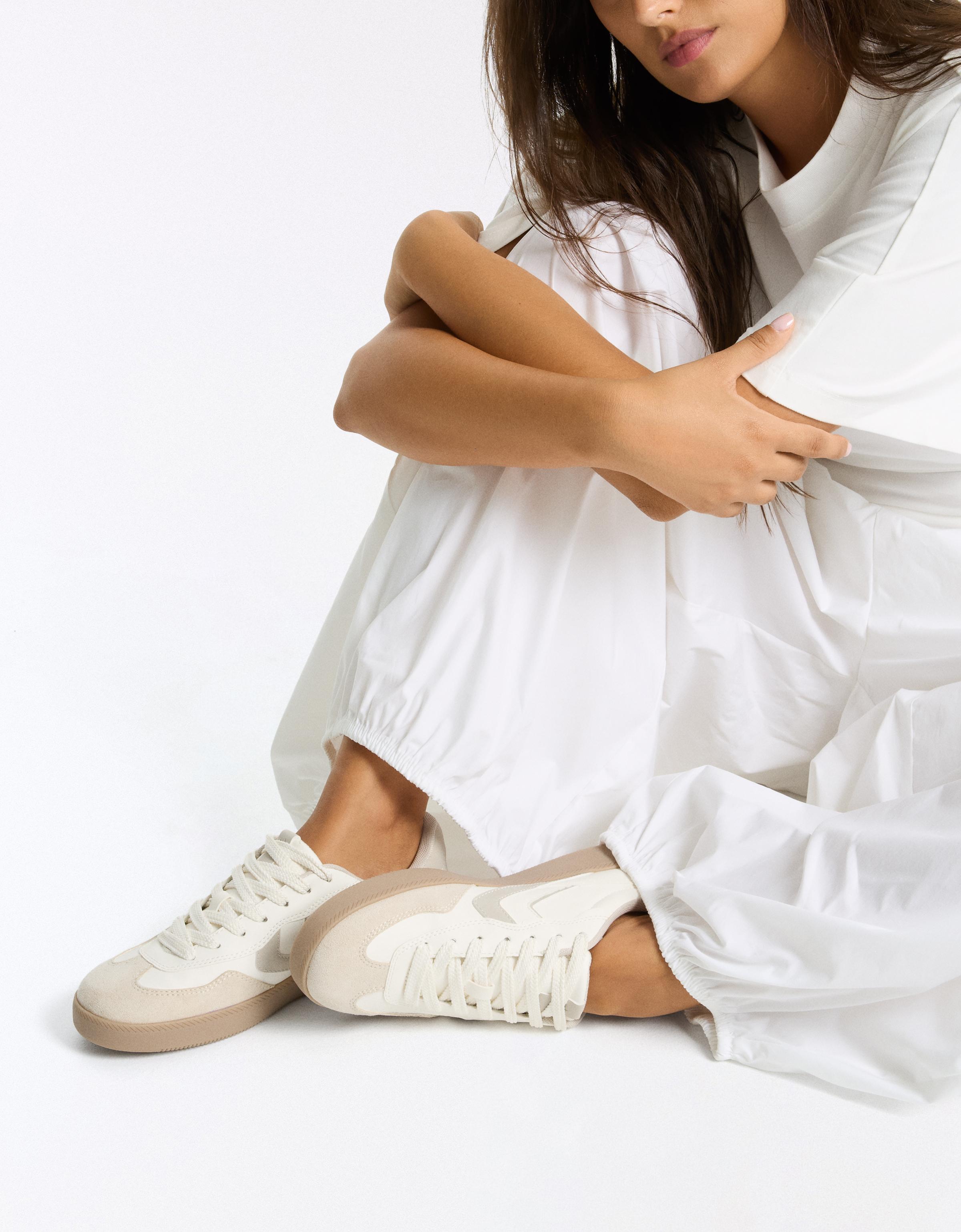 Retro trainers — WHITE