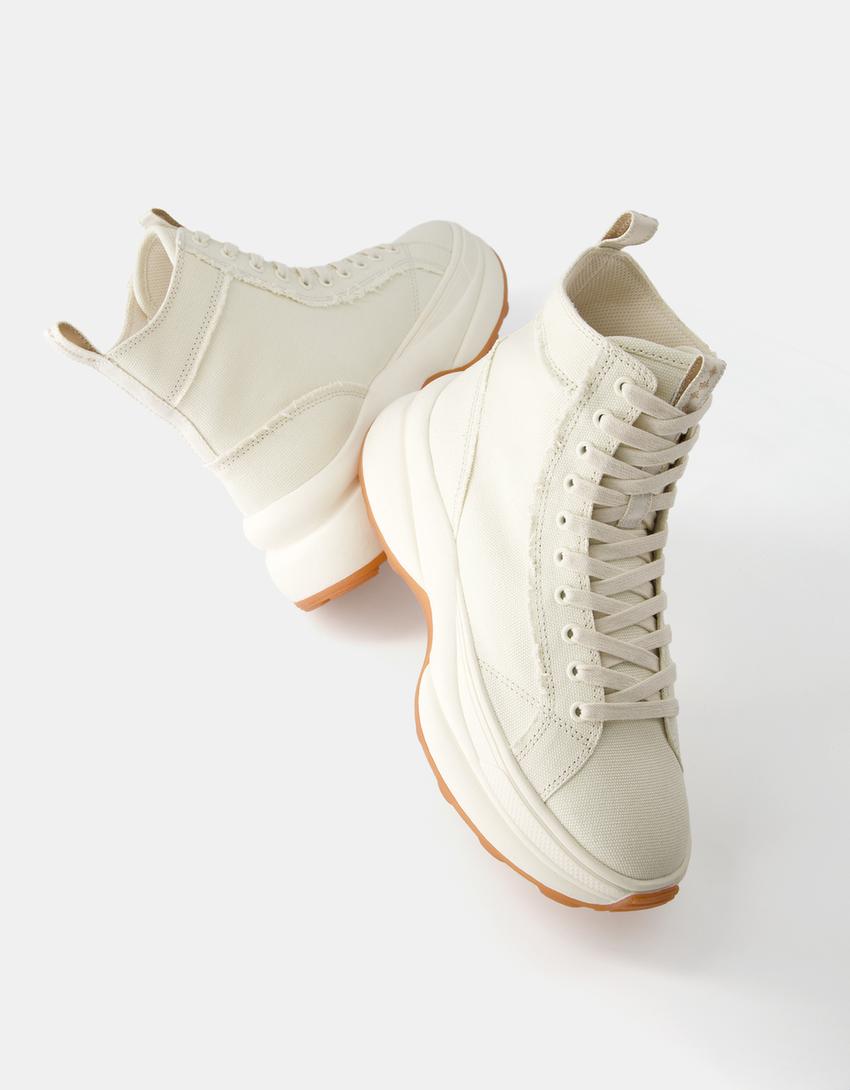 بوت برقبة للكاحل رياضي بنعل سميك-بيج فاتح-5