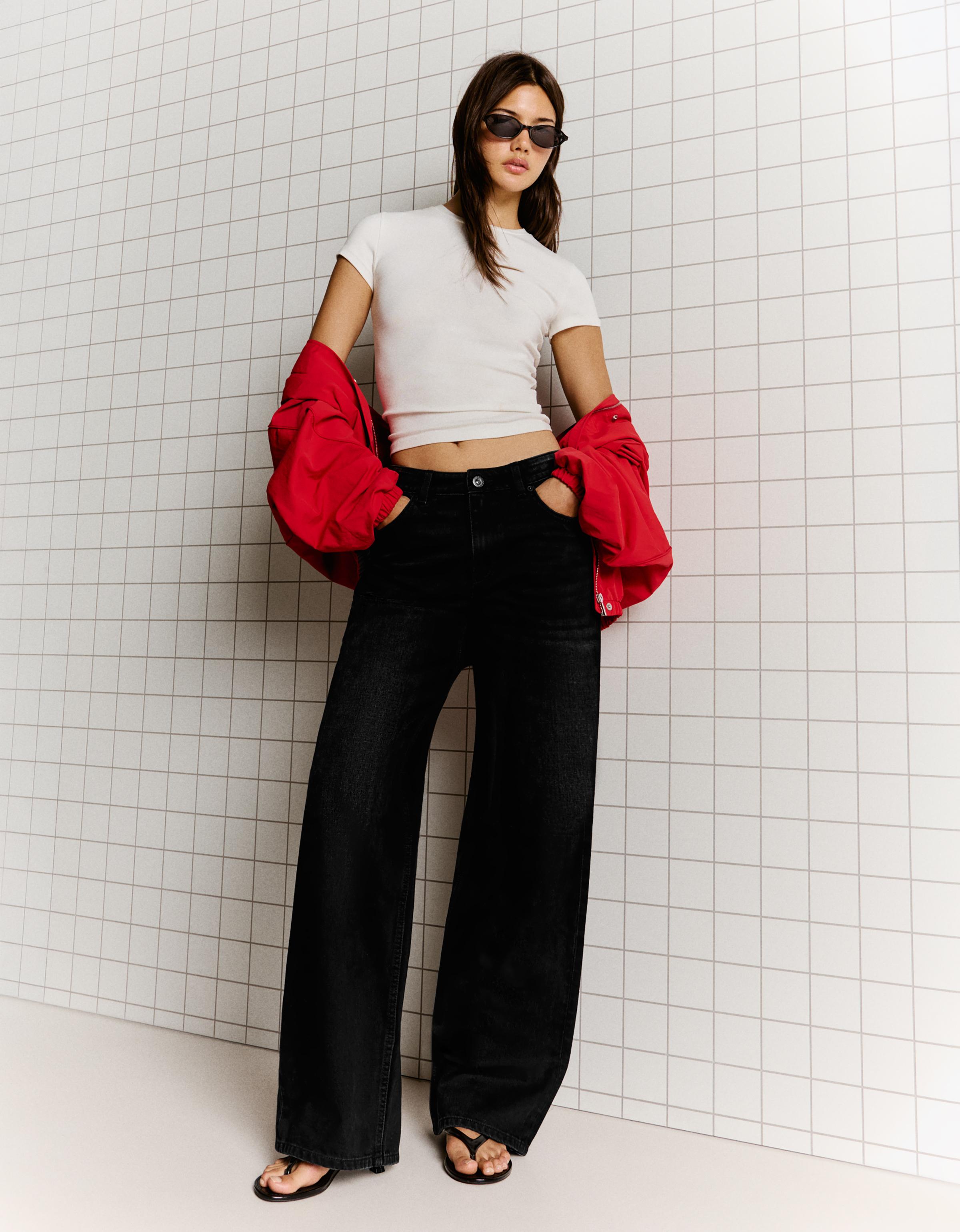 High-waist wide straight-leg jeans — Black