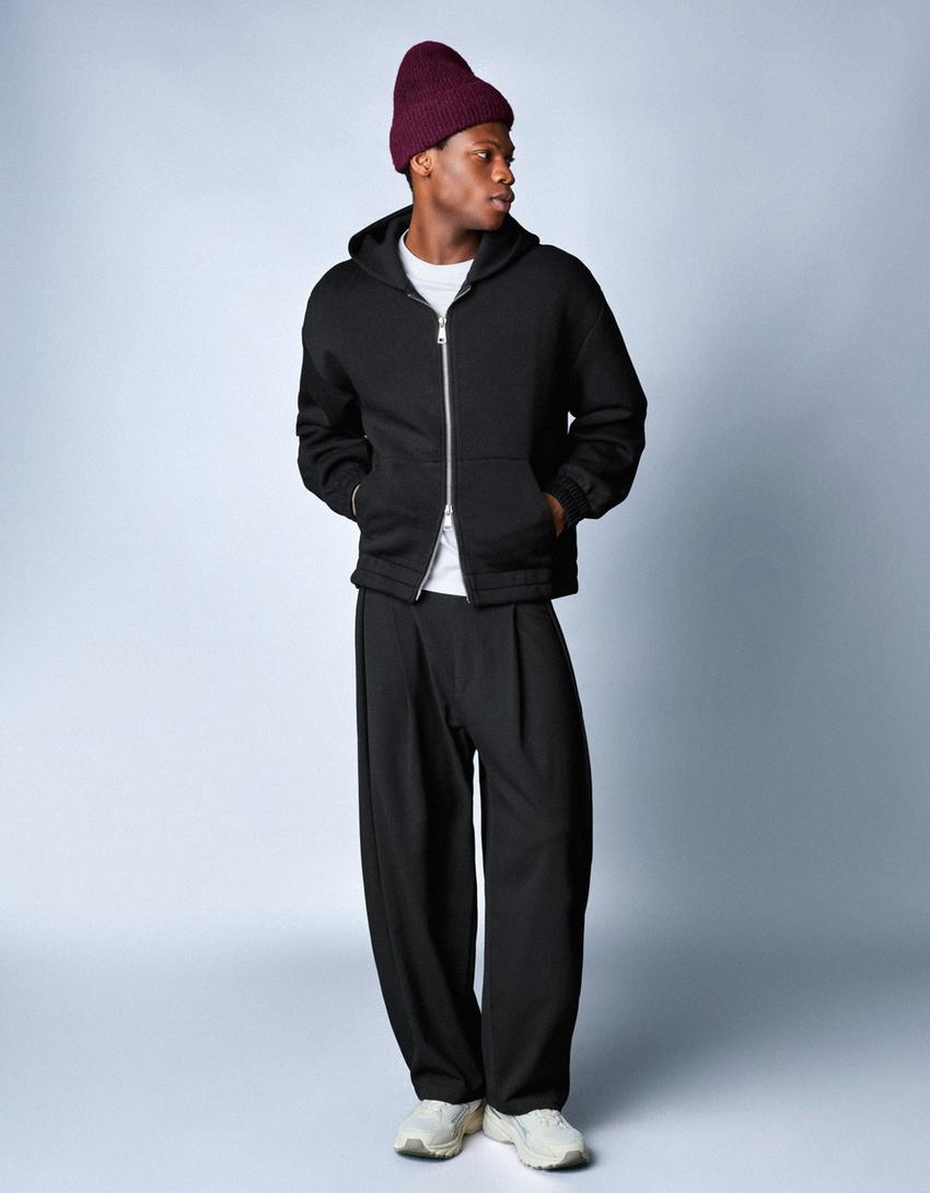 Felpa con cerniera e cappuccio effetto neoprene