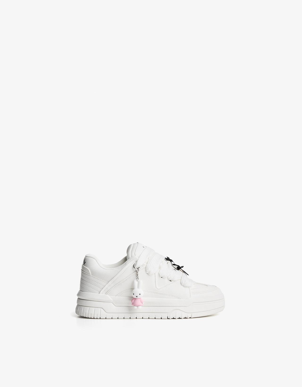 Miffy skate shoes — WHITE