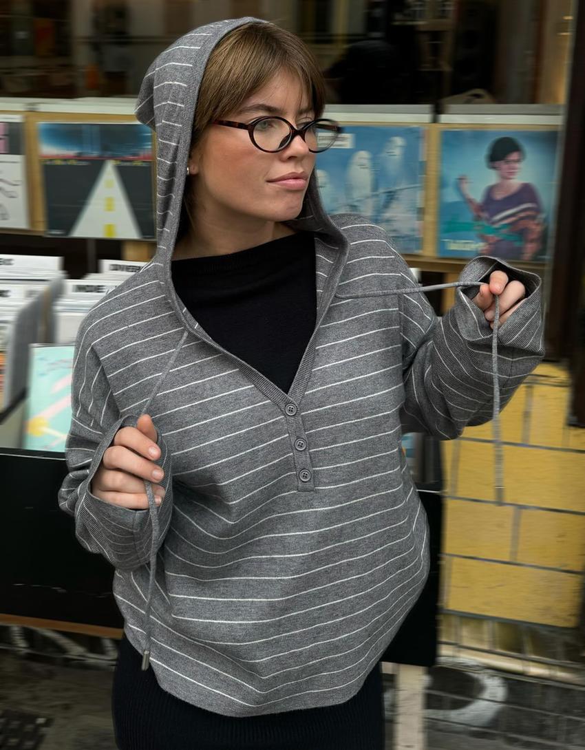 Hooded jumper-Grey