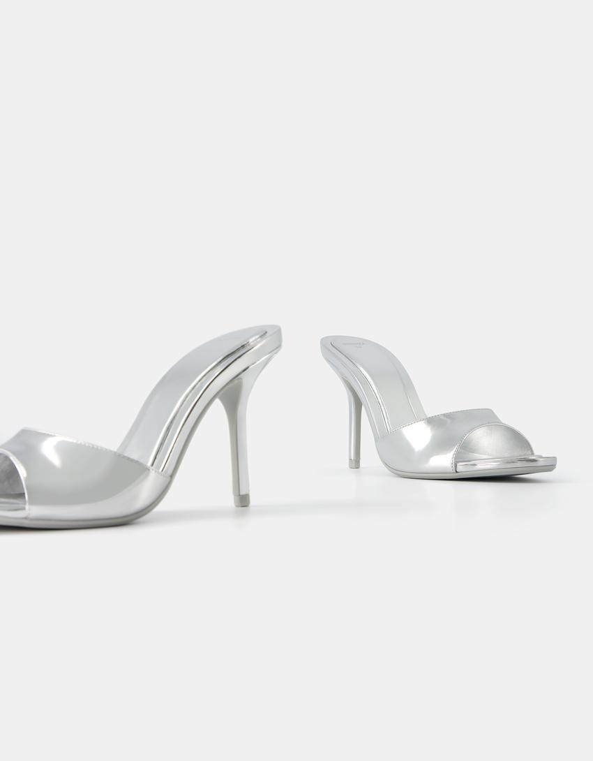 Sandália de tacão metalizada-Prateado-4