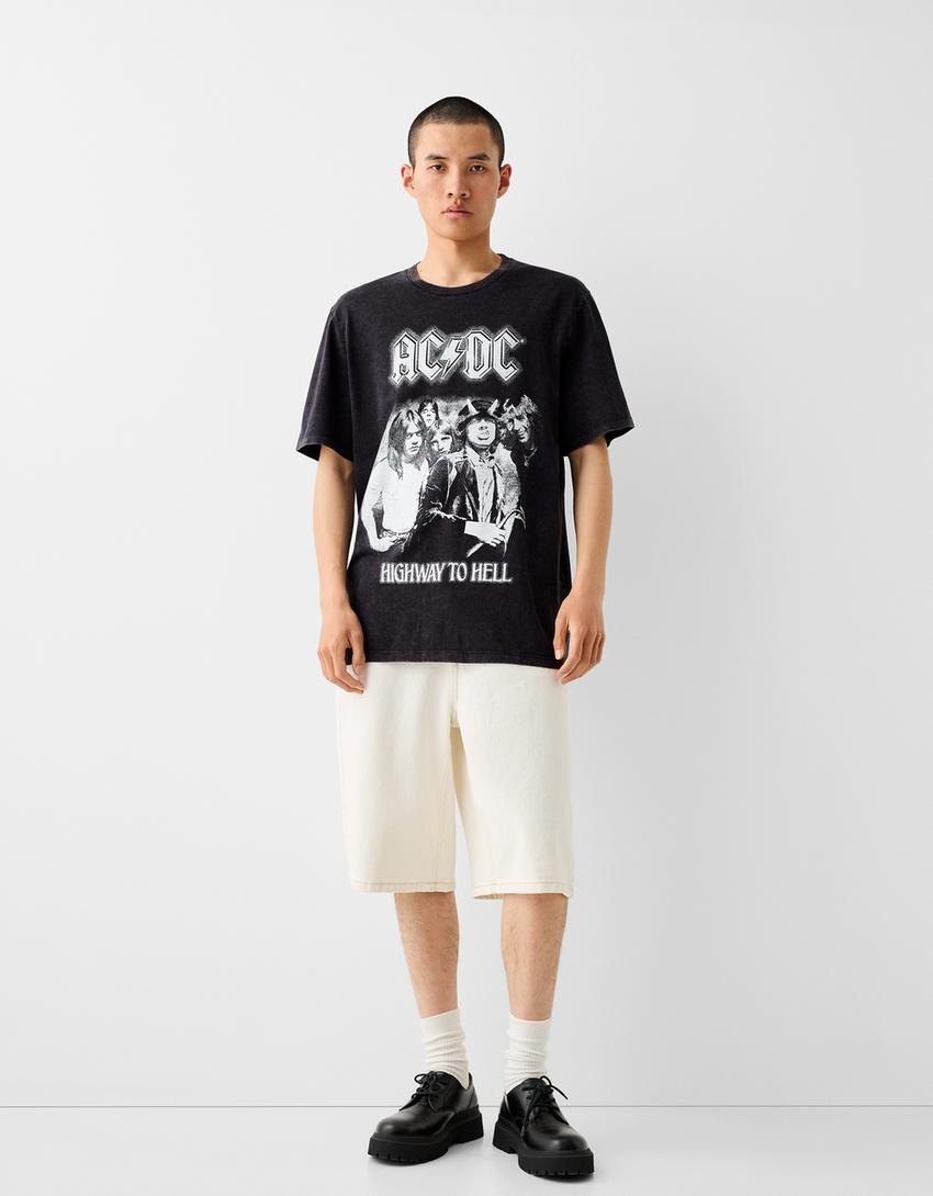 T-shirt dos AC/DC de manga curta com estampado-Preto-3