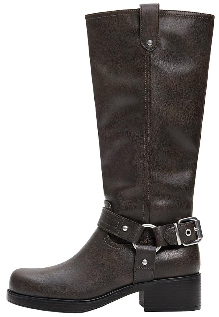 Biker boots with buckle — Brown