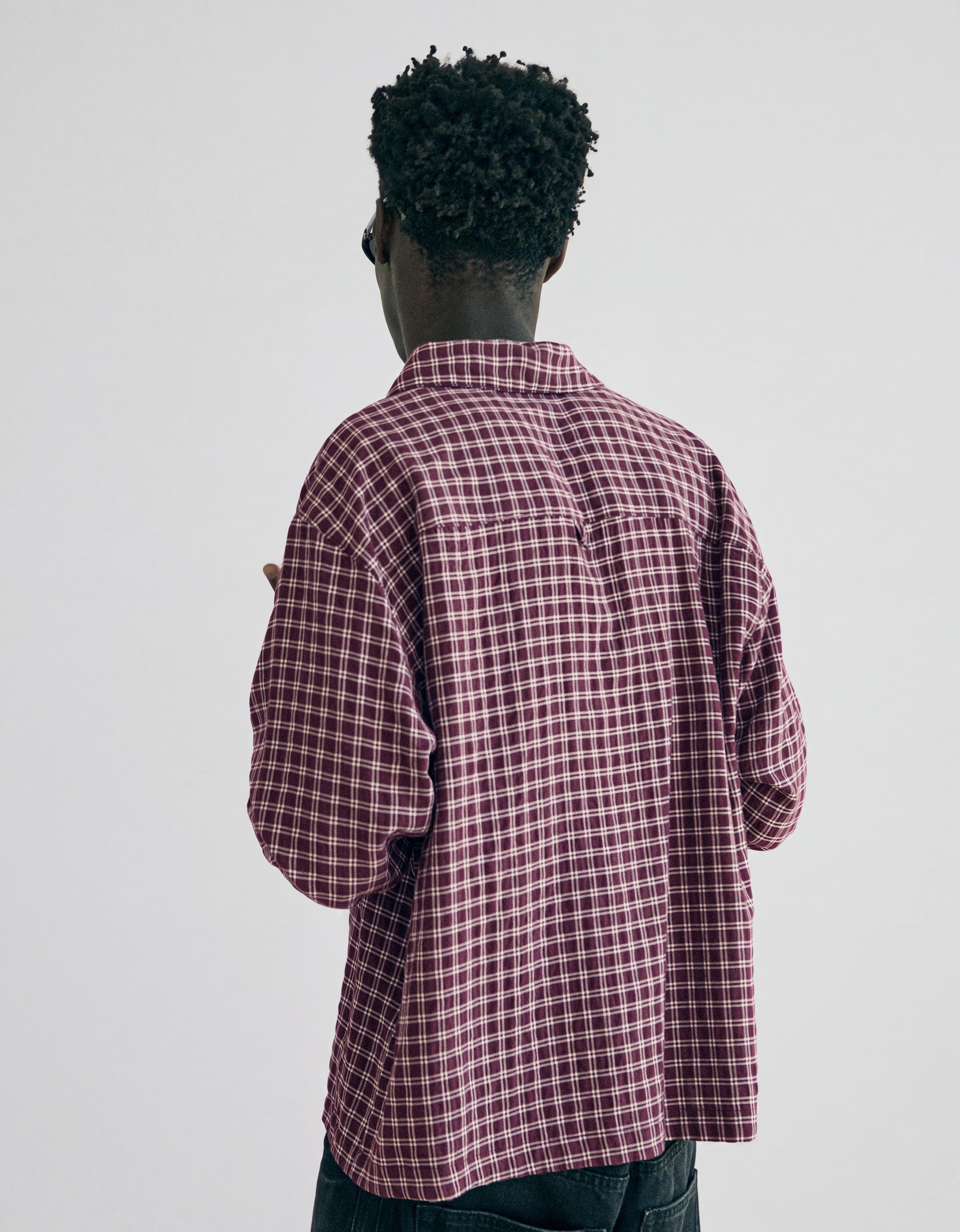 Check long sleeve shirt with clasps — Maroon