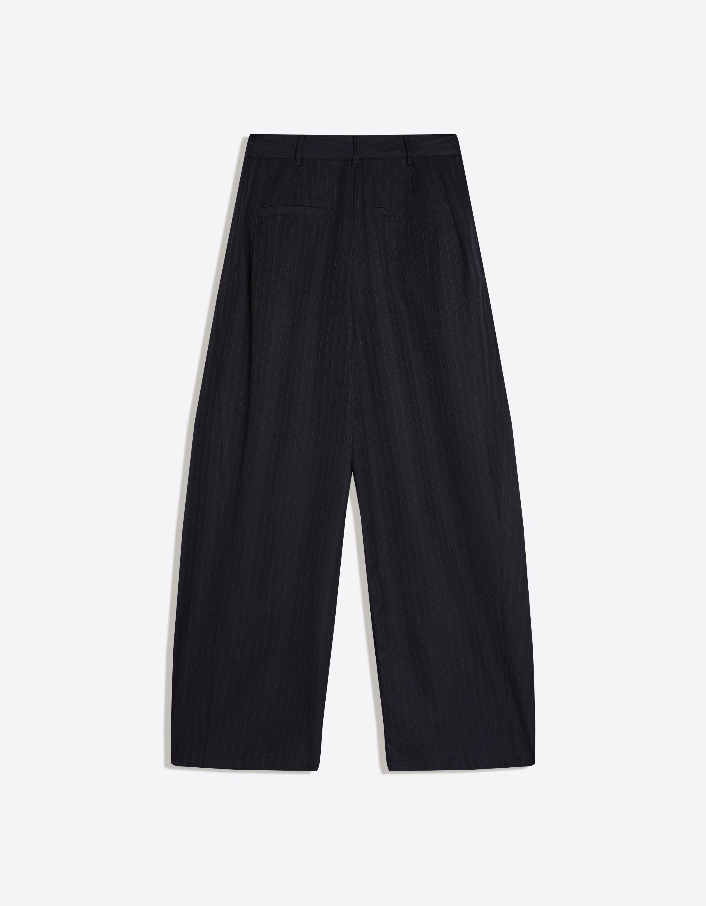 Crossover waist trousers