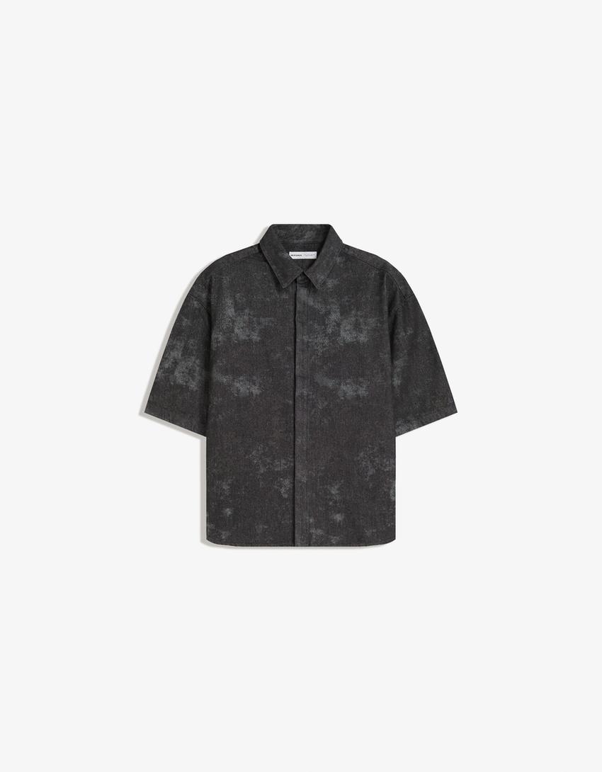Printed short sleeve boxy fit shirt-Black