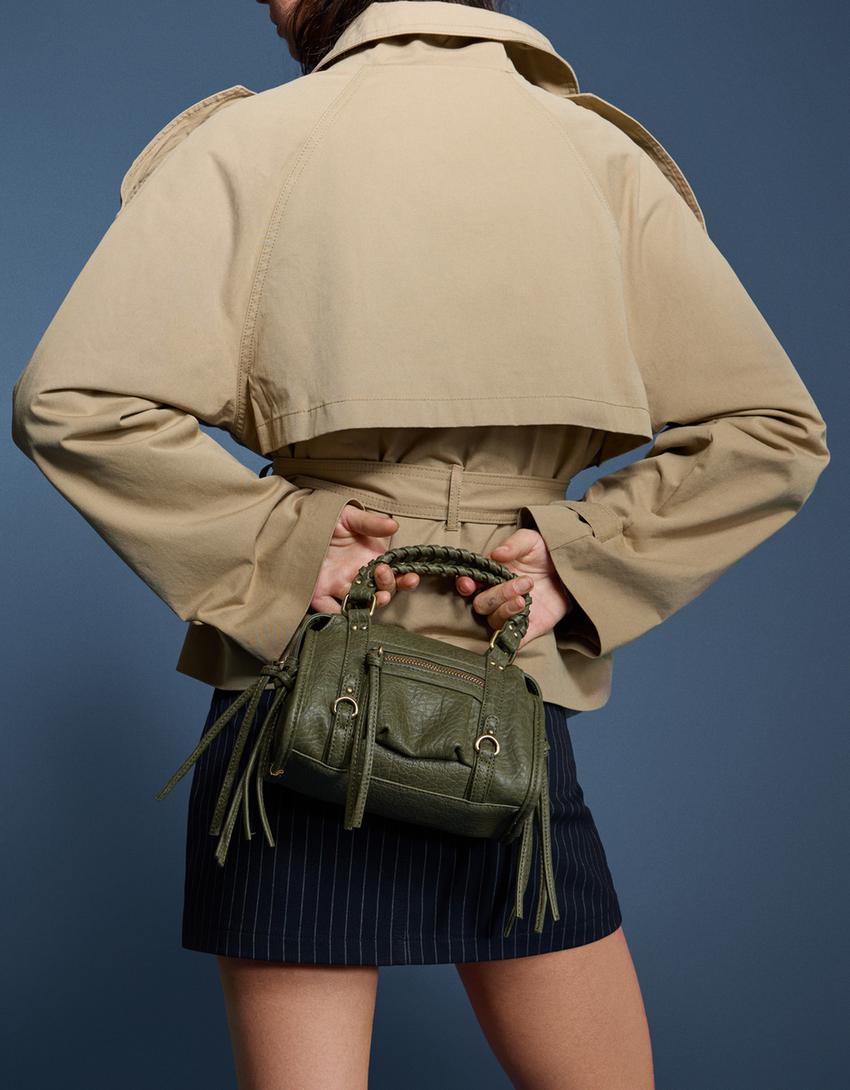 bershka embroidered mini backpack HARI II BROWN KIMONO Embroidered flowers add fashionable flair to your everyday wardrobe Multi-pocket bag - Women |