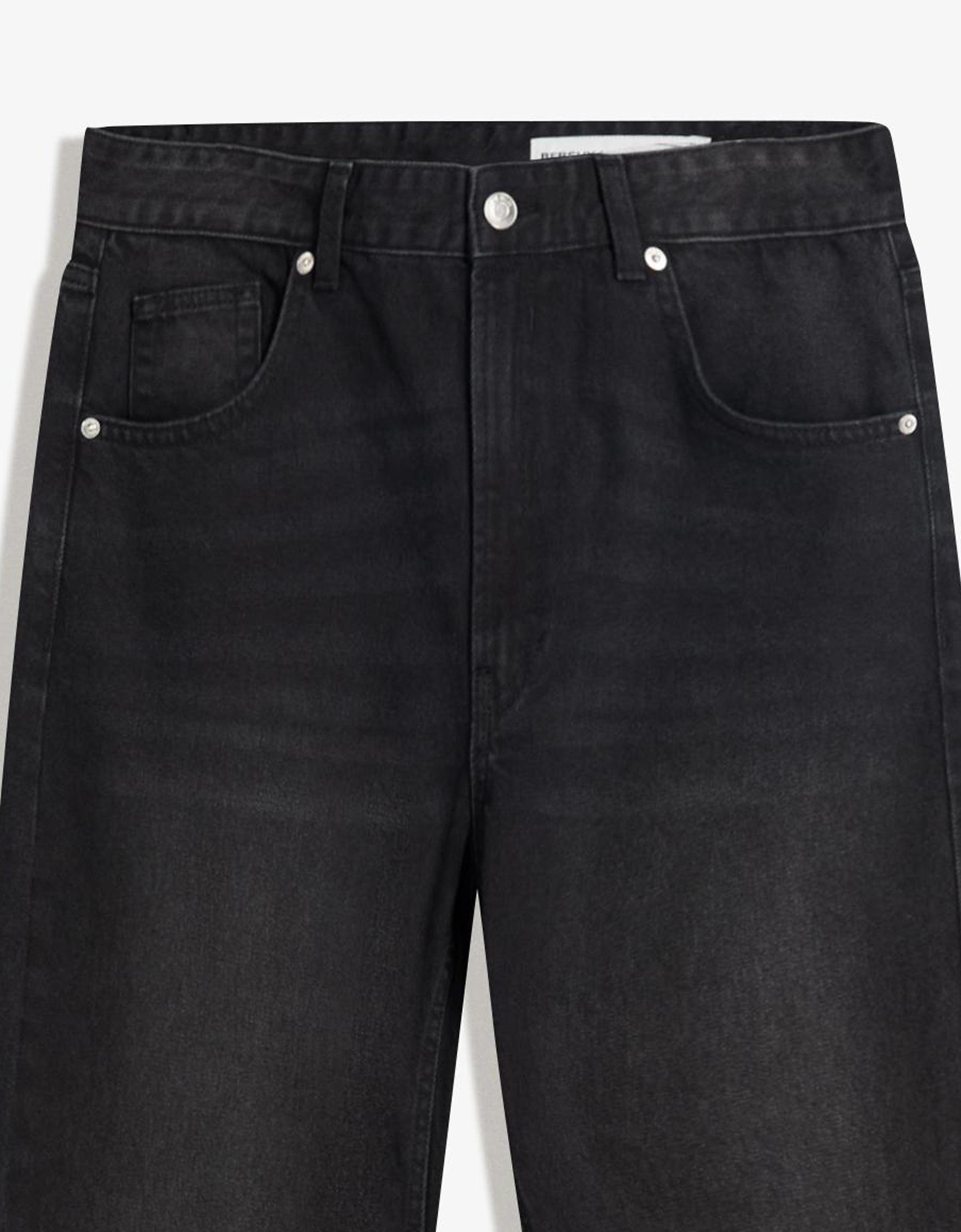 Straight-fit flared jeans — Black