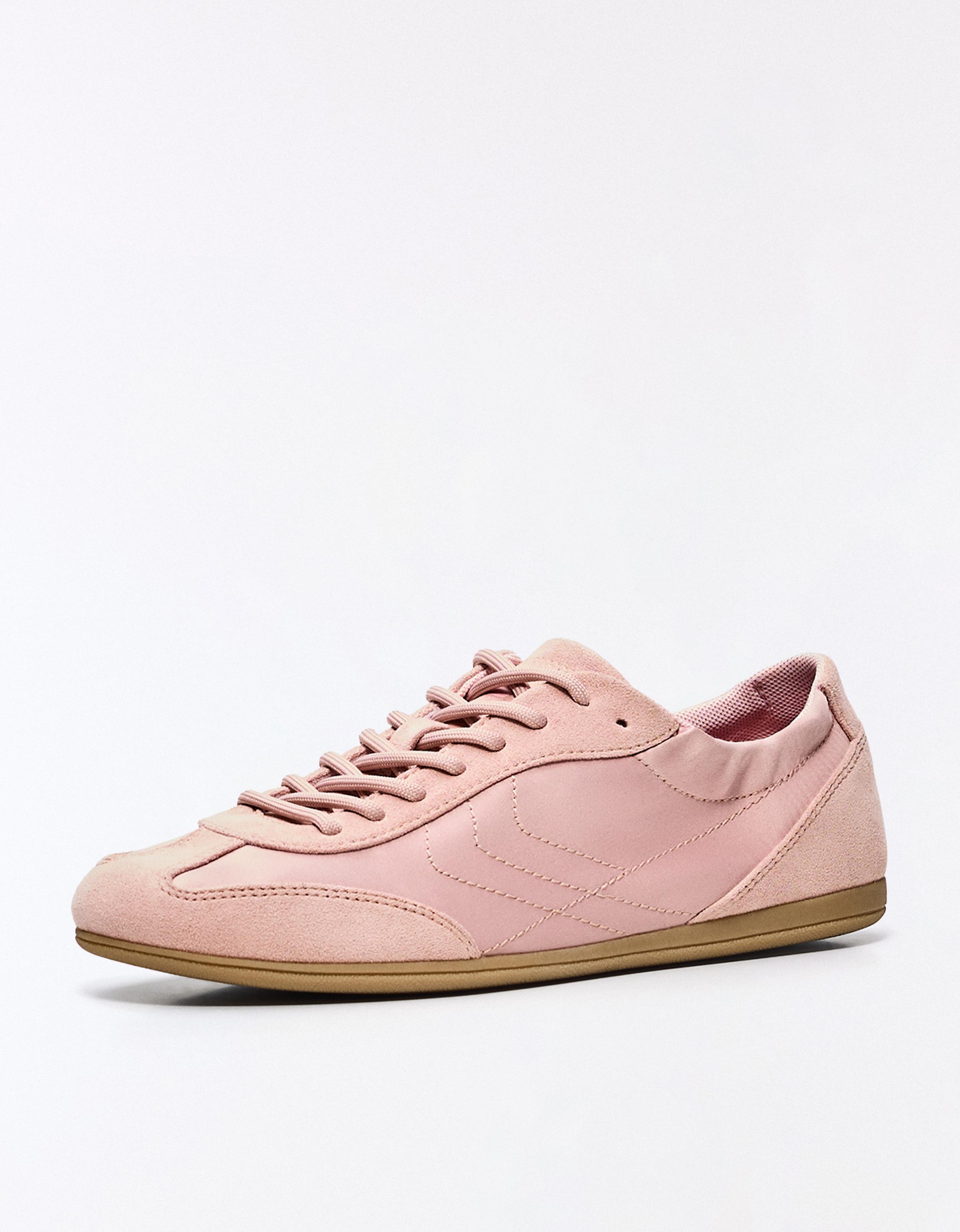 Thin sole slippers