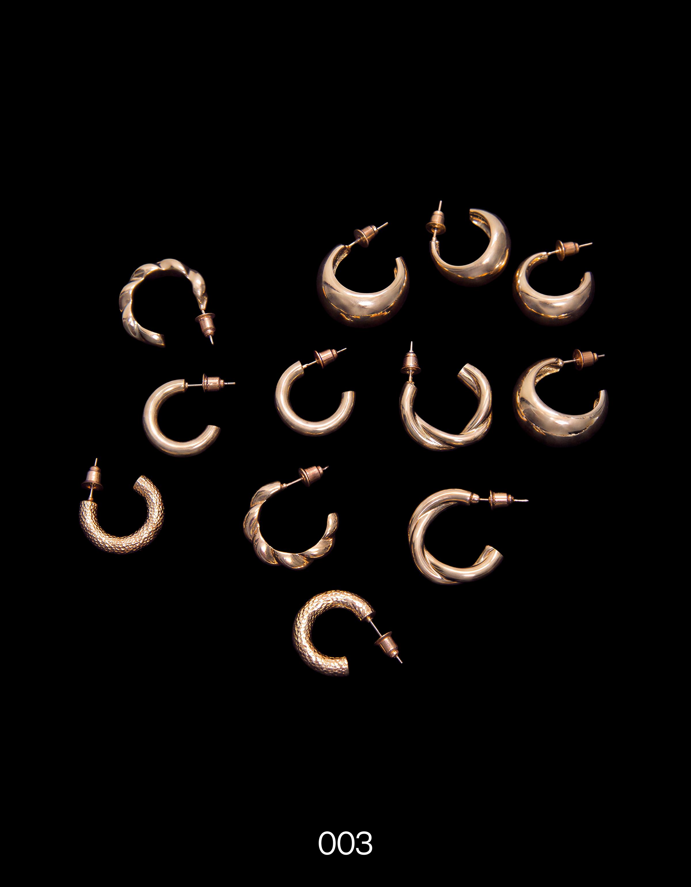 Pack of assorted hoop earrings — Gold