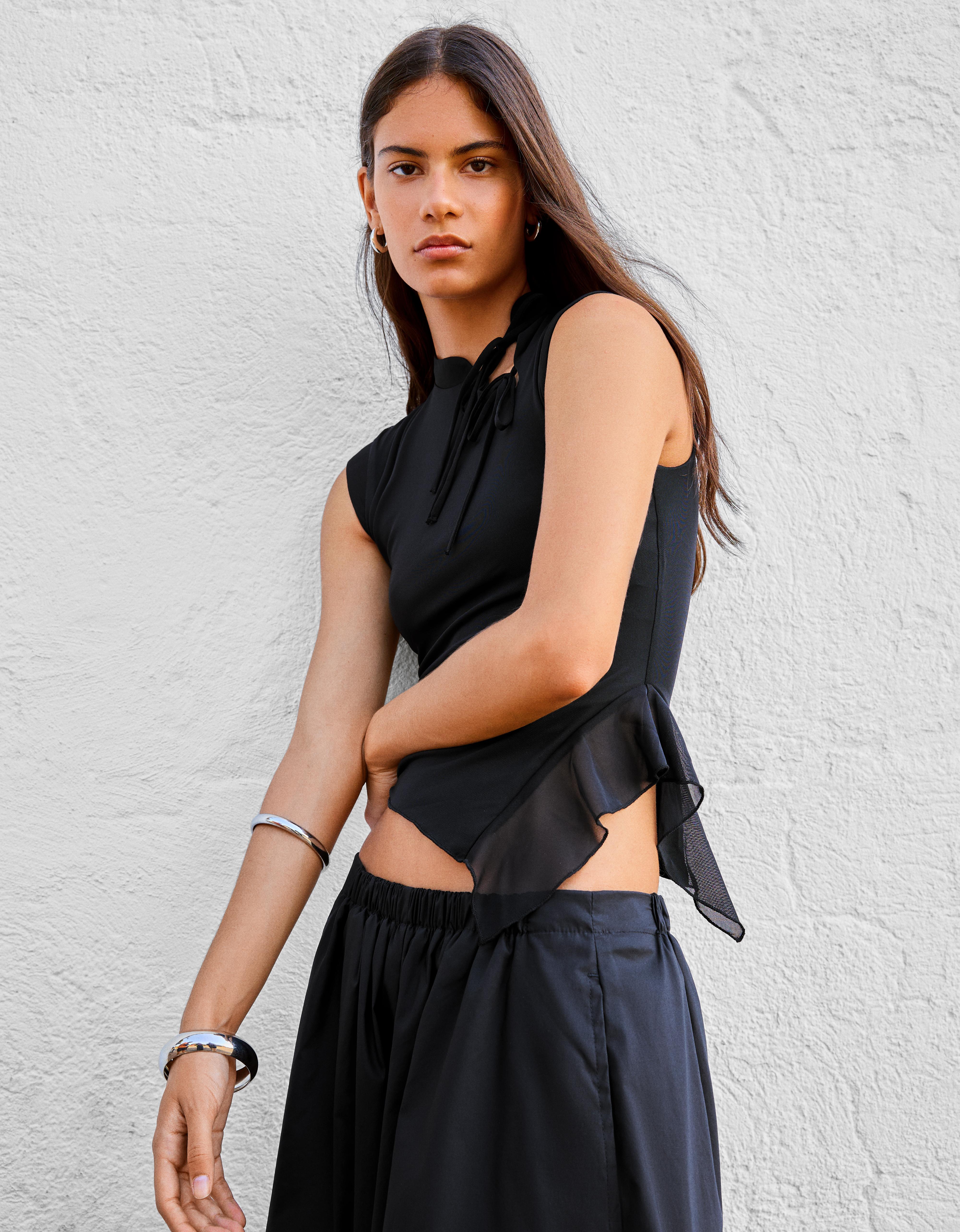 Bershka Camiseta Manga Corta Tul Mujer Negro