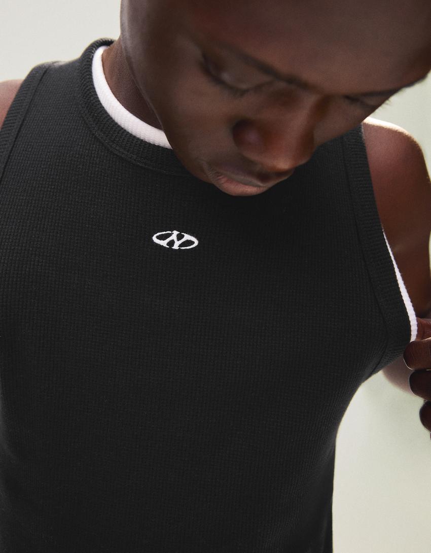 Waffle print vest top-Black