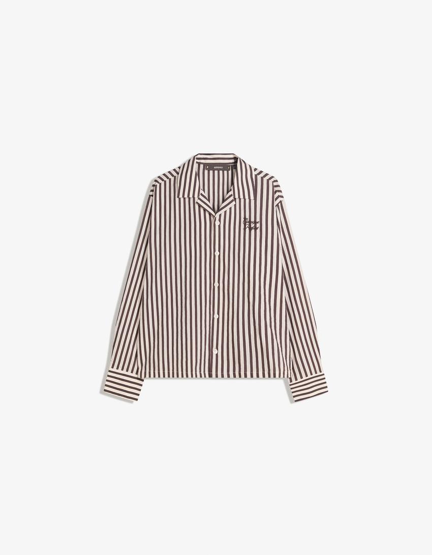 Camicia boxy fit con ricamo stampato-Marrone