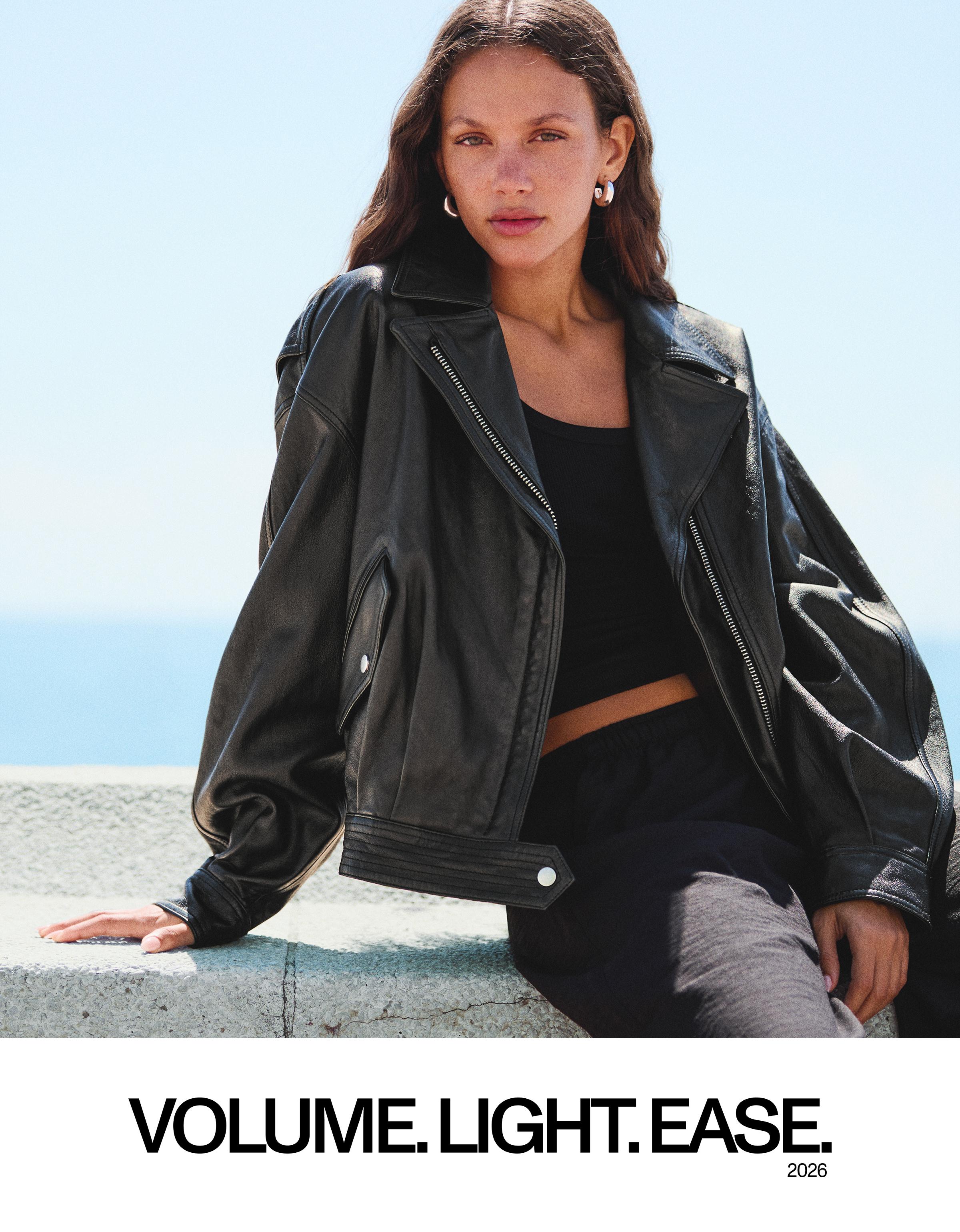 Leather biker jacket — Black