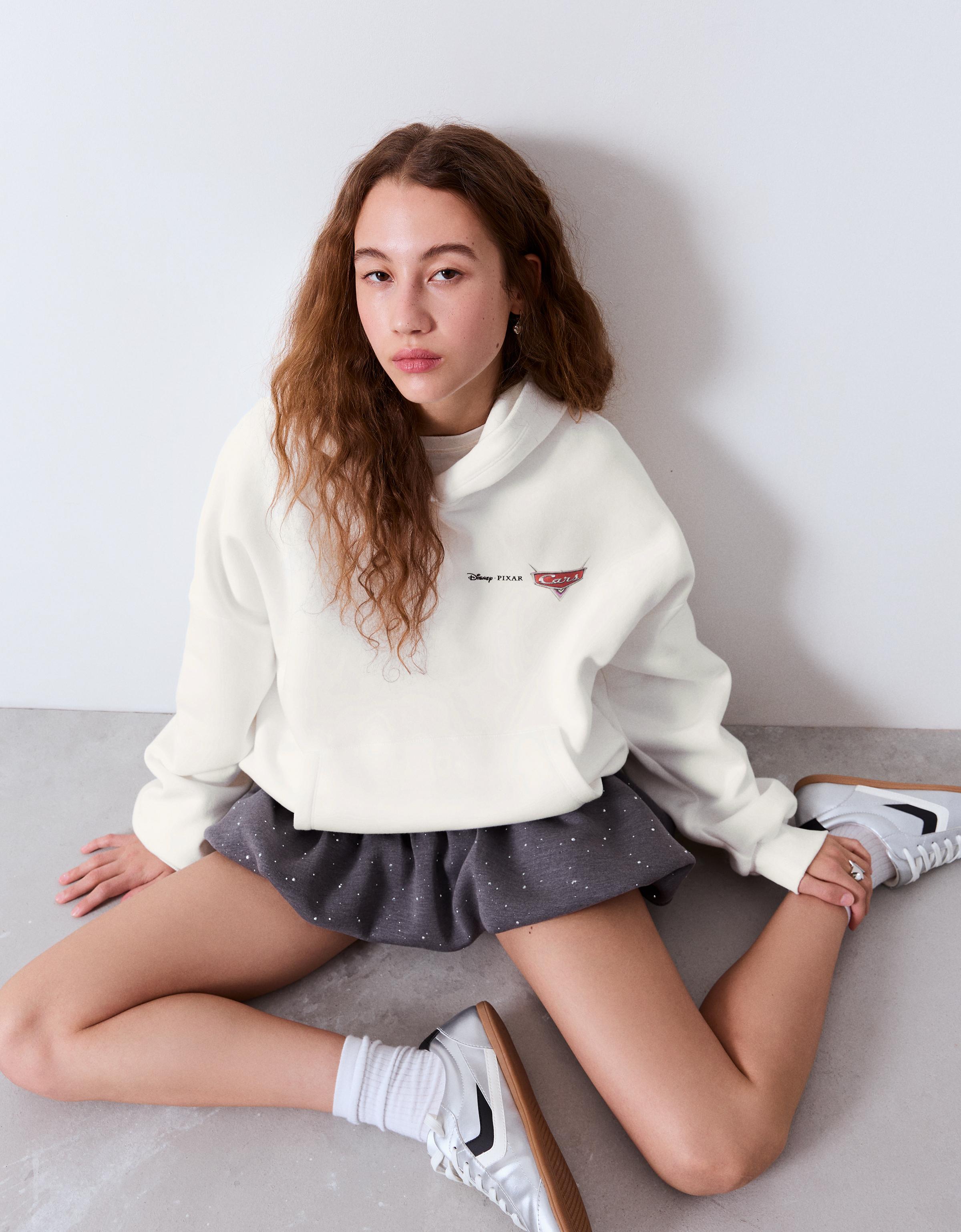 Cars print hood sweatshirt with hood sweatshirt — Off white