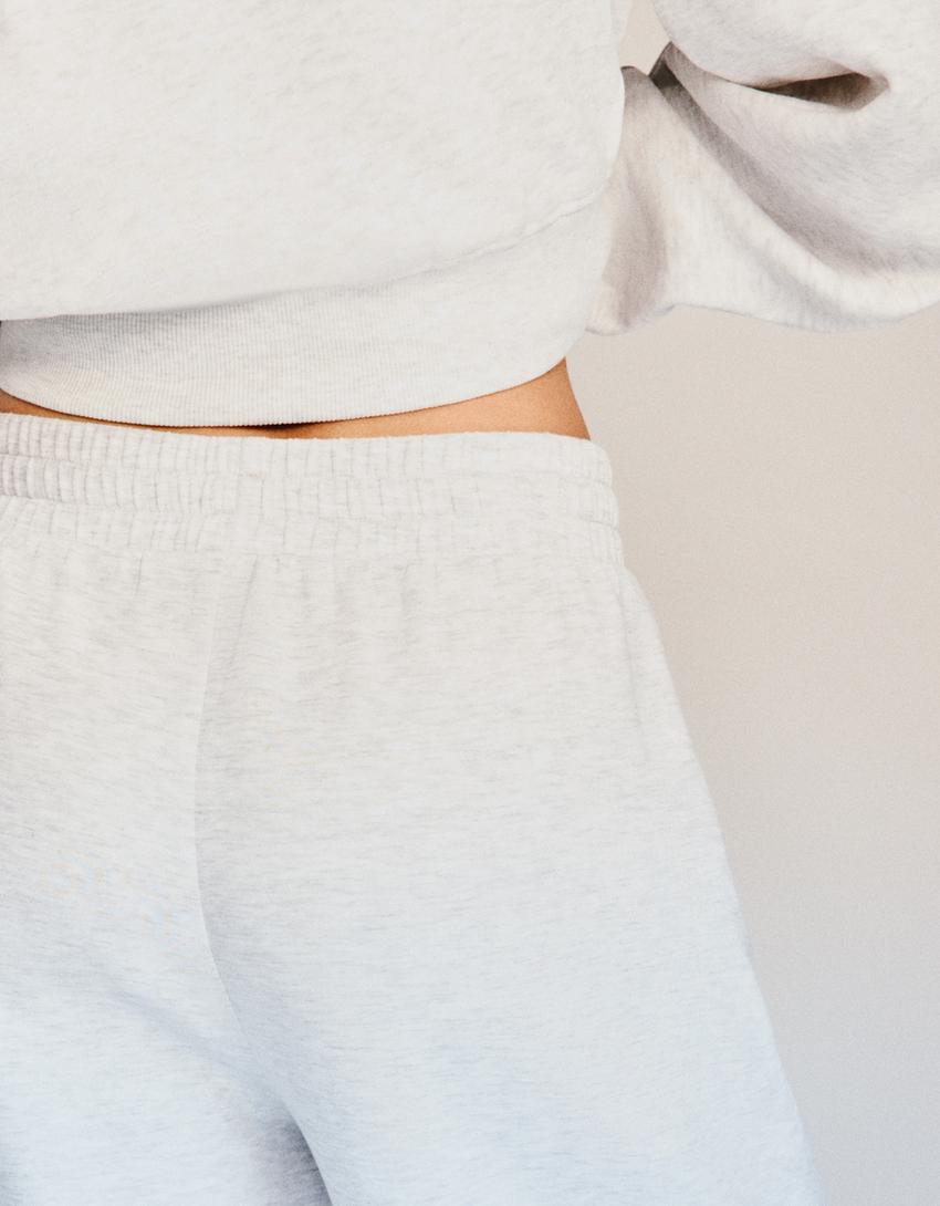 Soft-Wide-Leg-Hose-Grau-2