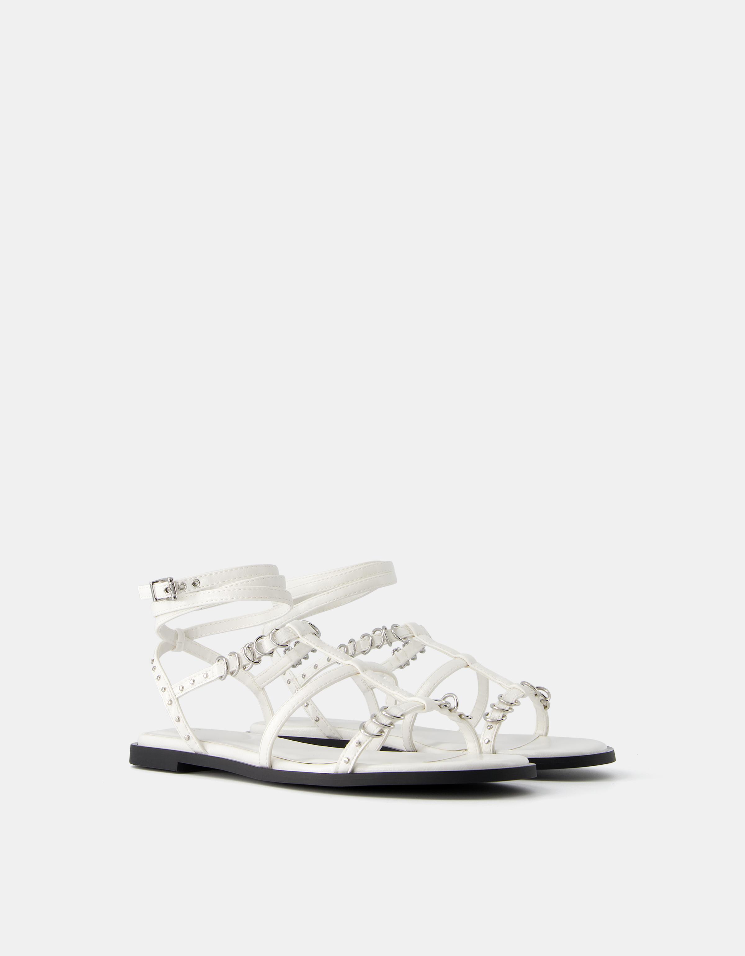 Bershka Flache Sandalen Mit Metallringen Damen 40 Weiss