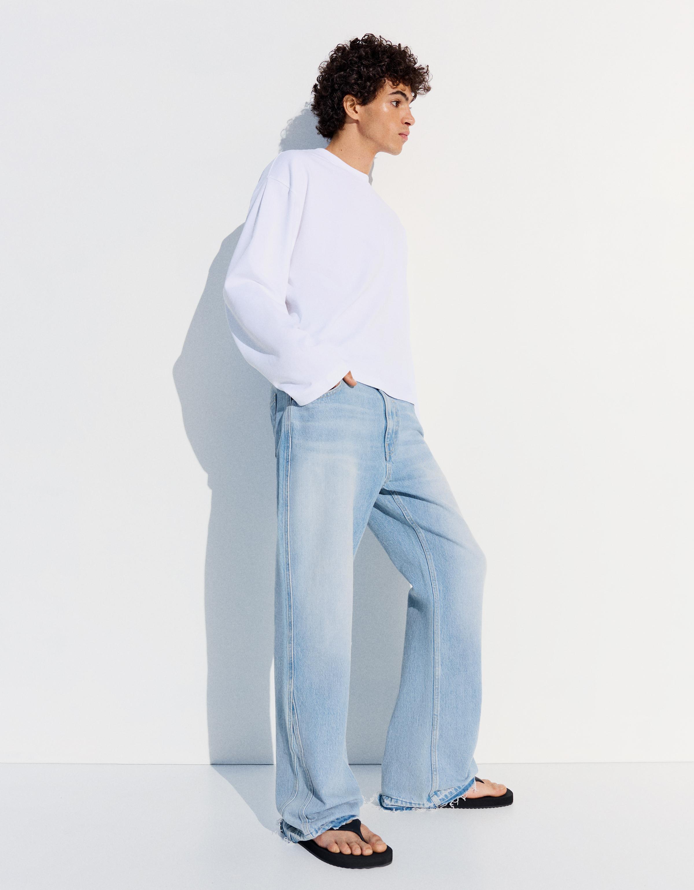 Straight flared jeans — Light blue