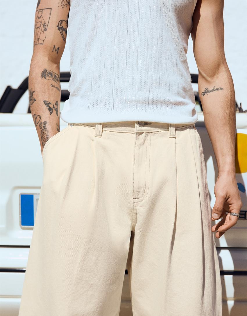 Pleated barrel jeans-Cream