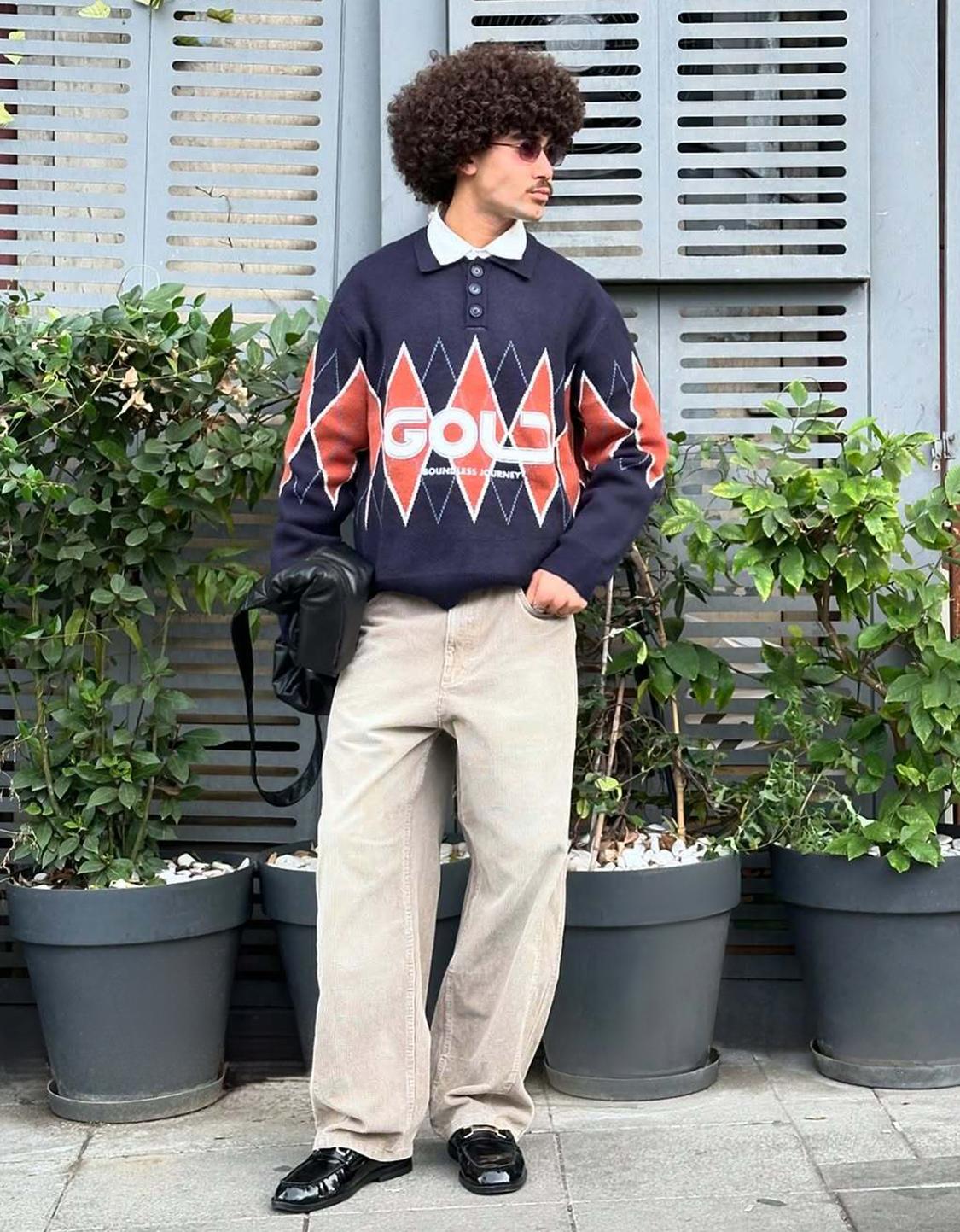 Printed polo collar sweater