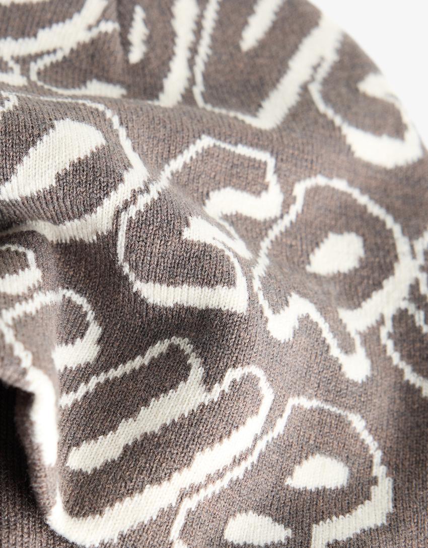 قبعة بطبعة-أسود