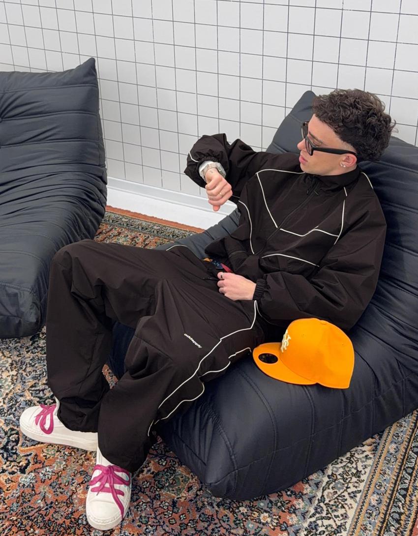 Pantaloni super baggy fit tecnici-Nero