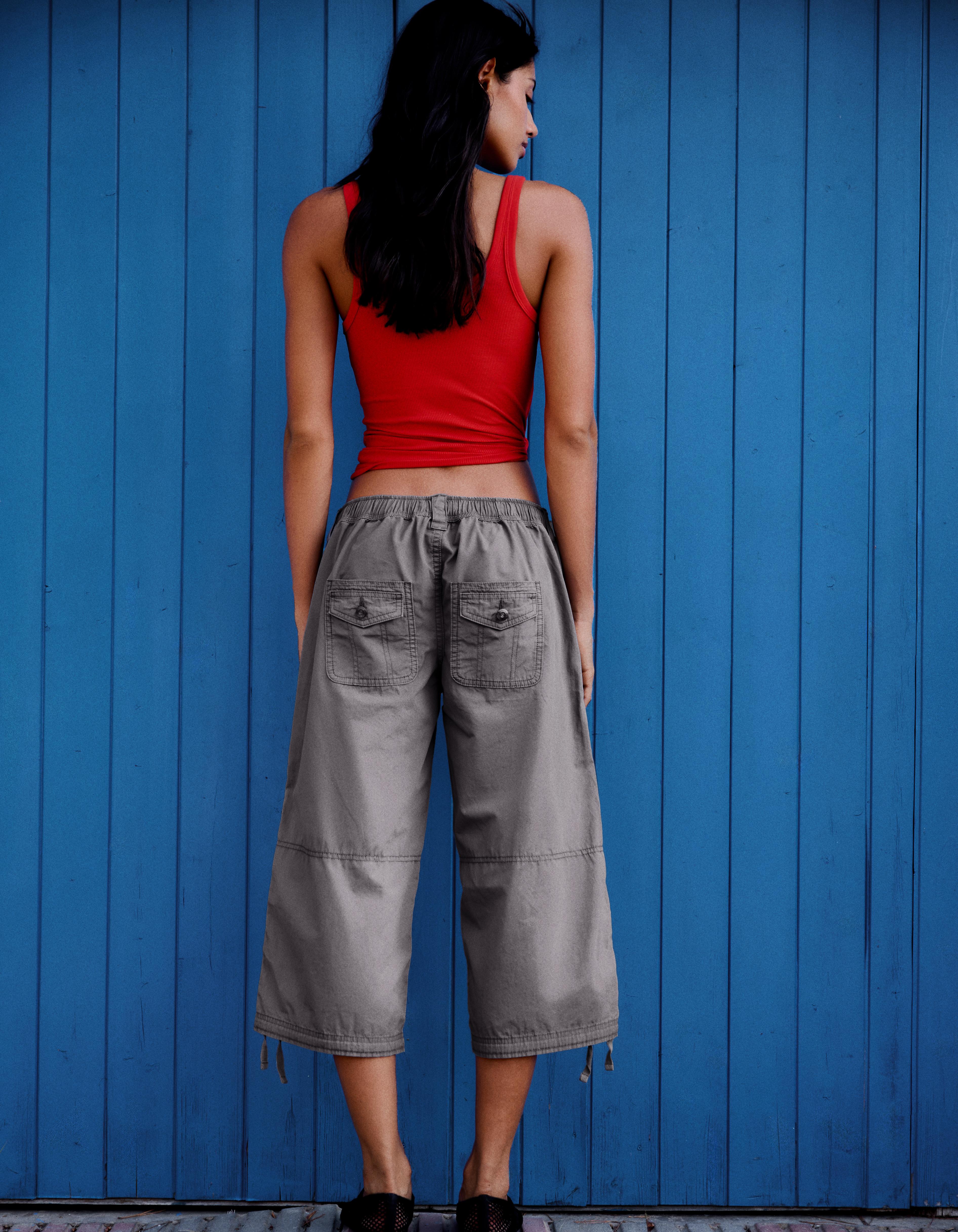 Capris — Dark grey