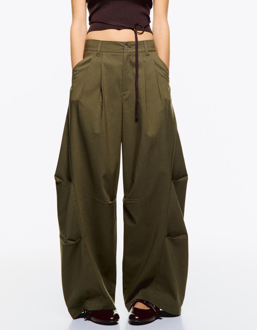 Baggy parachute pants