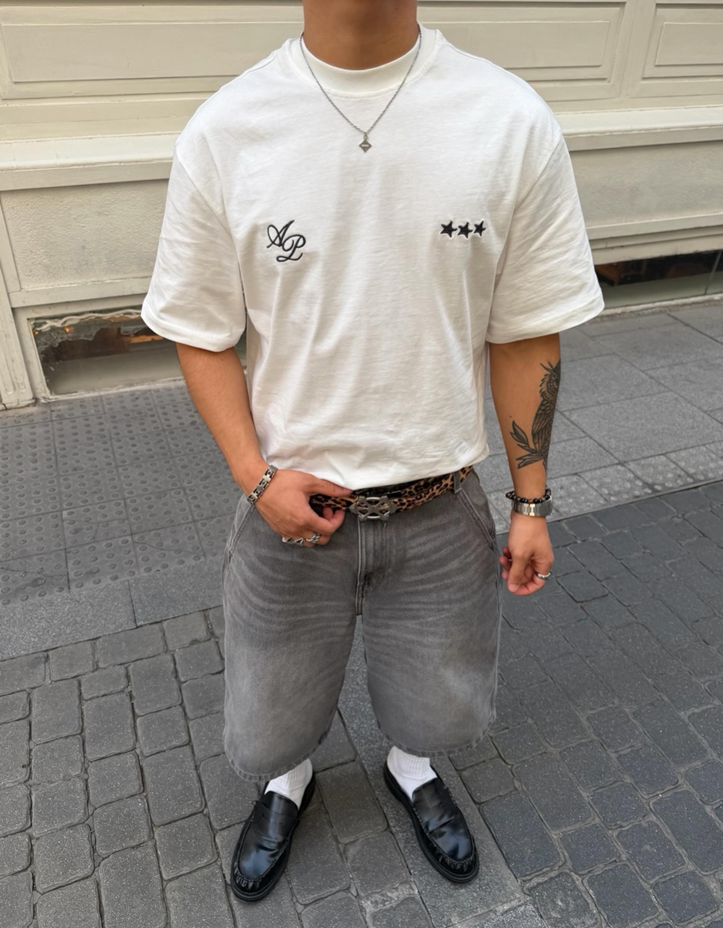 Embroidered boxy T-shirt — Off white