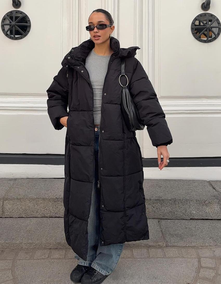 Long hooded water-repellent puffy coat-Black